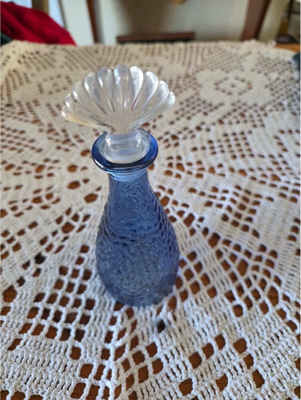 Vintage Blue Glass Decanter purfume bottle with Clear Shell-Shaped Stopper